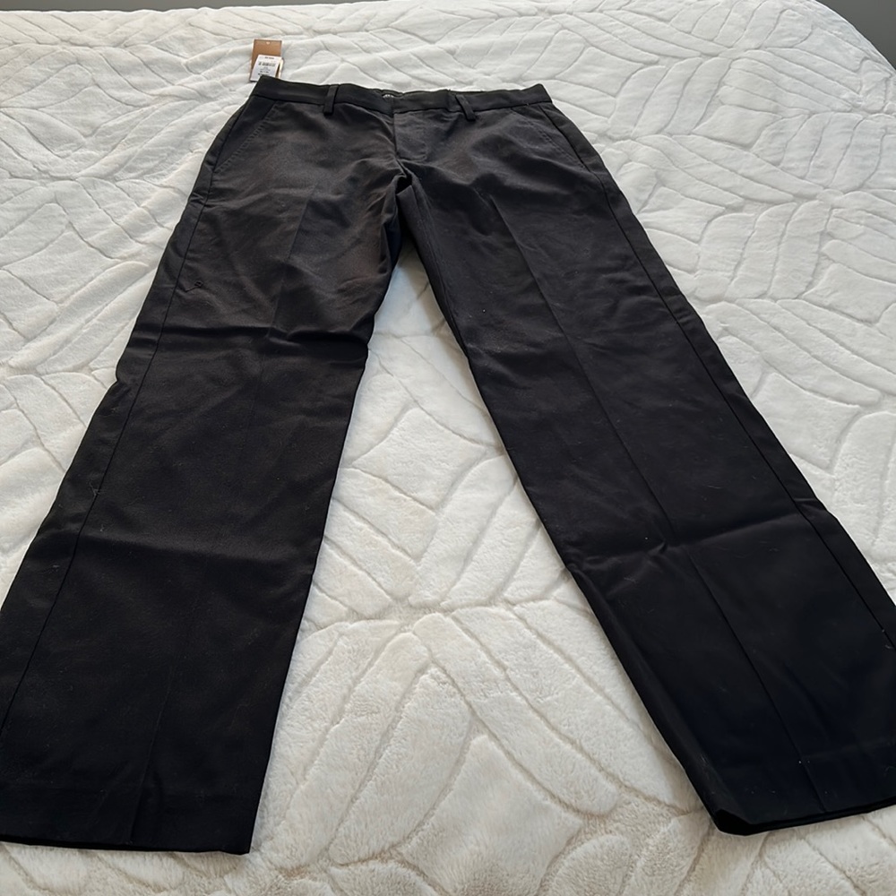 Brand new men’s Denver Hayes pants